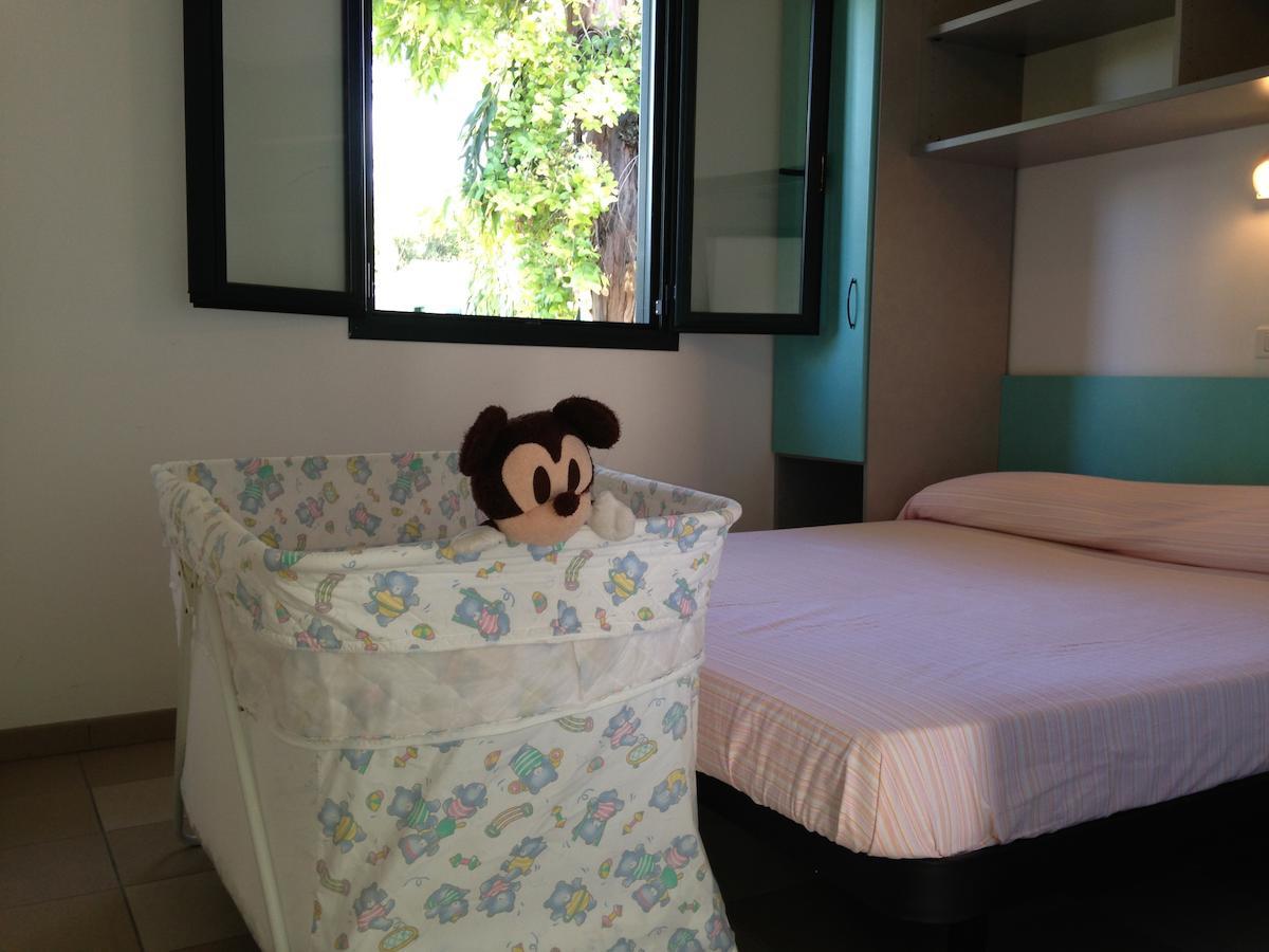Camping & Village Eucaliptus Alba Adriatica Bagian luar foto